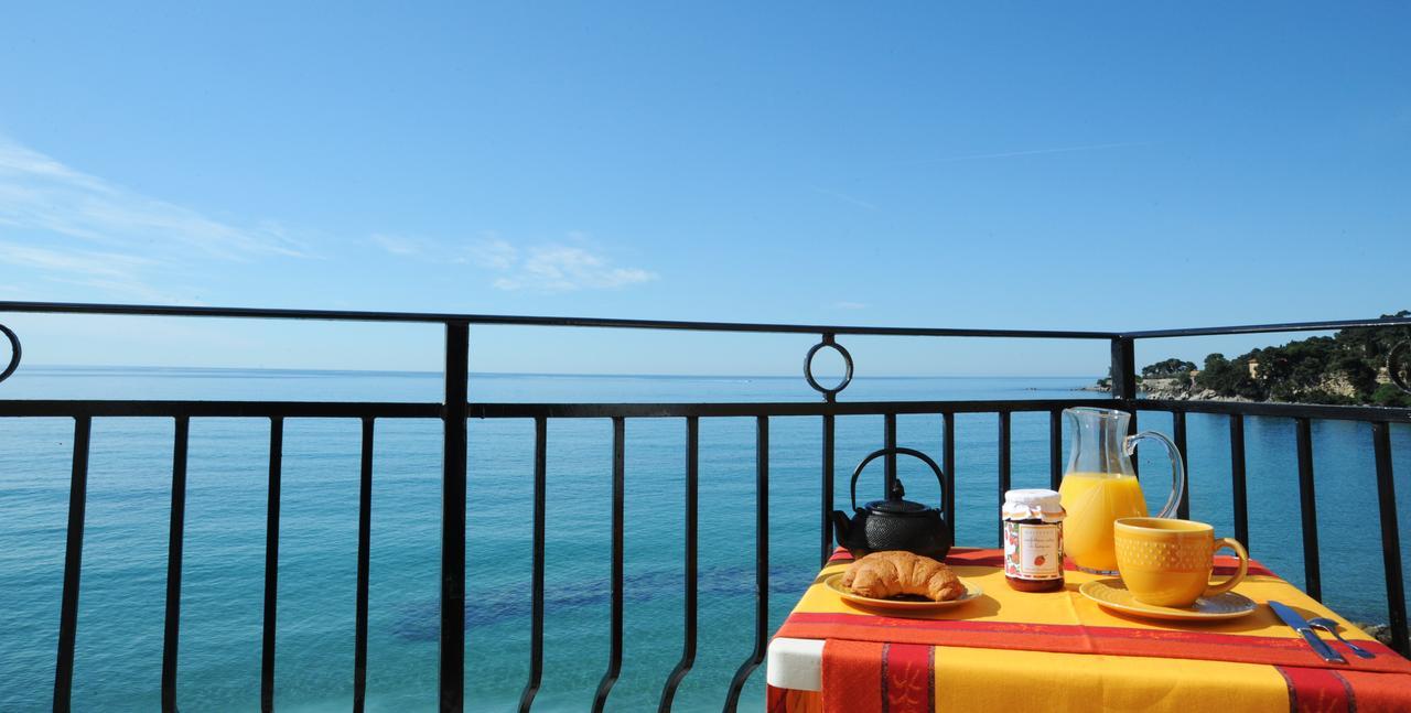 Holiday'S Beach Aparthotel Ventimiglia Exterior photo