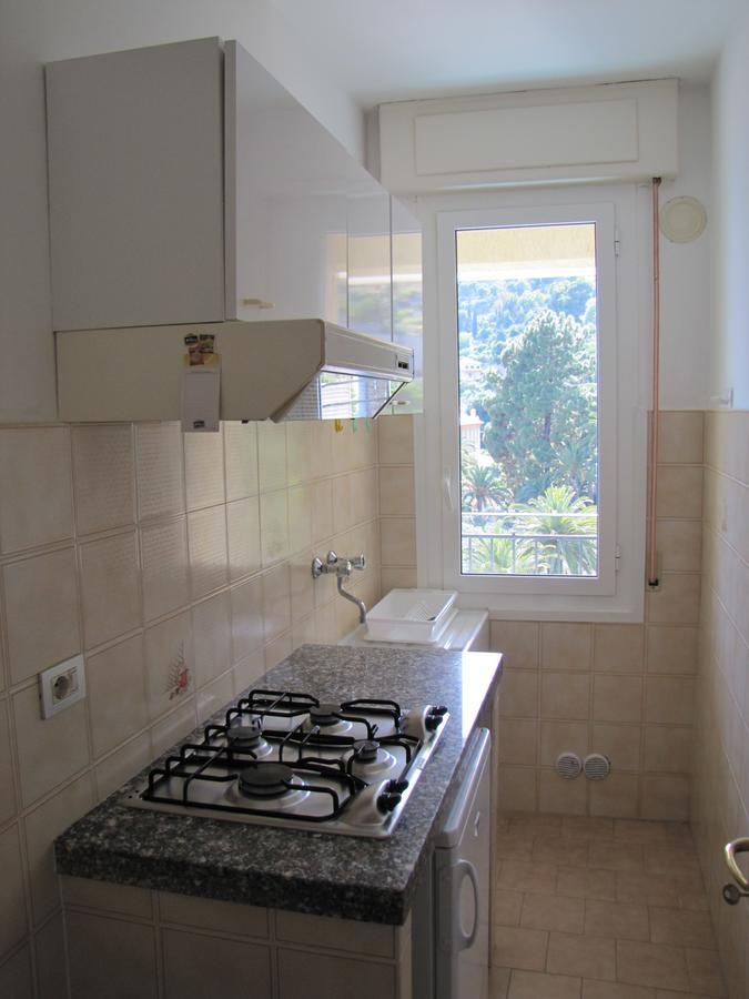 Holiday'S Beach Aparthotel Ventimiglia Exterior photo